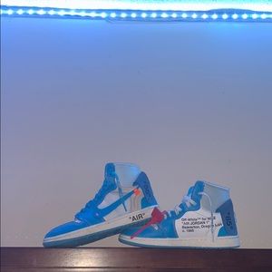 Off white Jordan 1